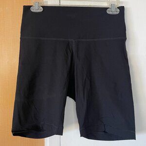 Everlane Perform Bike Shorts